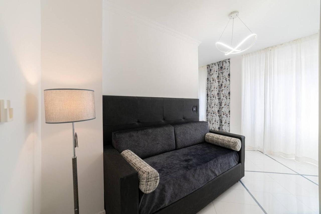 Real Chiaia Mergellina Hotel *